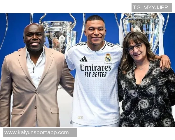 姆巴佩母亲透露儿子对恋爱的幽默态度引发热议